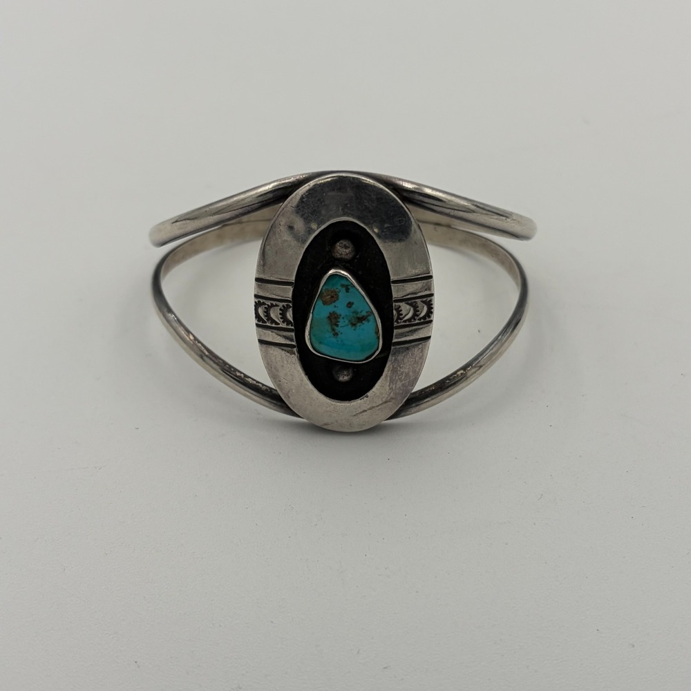 Sterling Silver Turquoise Cuff Bracelet 20g Fine Jewelry Native Style